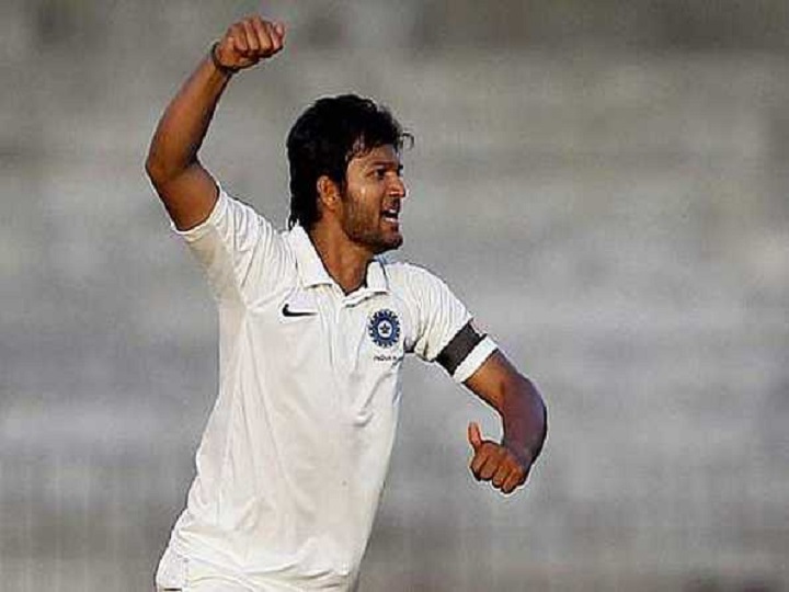 jalaj saxena scales rare milestone in first class cricket to join elite group of cricketers Jalaj Saxena Scales Rare Milestone in first-class cricket To Join Elite Group of Cricketers