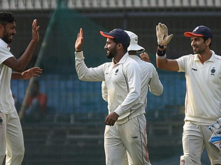 duleep trophy avesh khan hits maiden fifty denies india green lead Duleep Trophy: Avesh Khan Hits Maiden Fifty, Denies India Green Lead