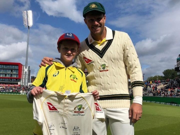 meet max waight the 12 year old kid who picked up trash to watch ashes live Meet Max Waight, The 12-year-old Kid Who Picked Up Trash To Watch Ashes Live