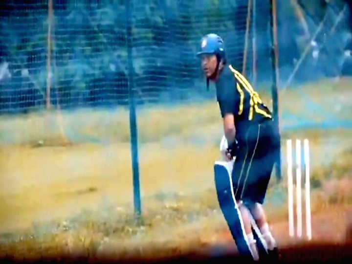 Tendulkar Takes Fans Down Memory Lane By Sharing Video Of Practice On Water-logged Surface Tendulkar Takes Fans Down Memory Lane By Sharing Video Of Practice On Water-logged Surface