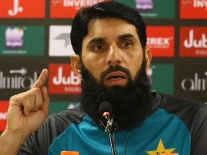 watch misbah wittly silences journalist when asked about pakistans tuk tuk strike rate WATCH: Misbah Wittly Silences Journalist When Asked About Pakistan's 'Tuk-Tuk' Strike Rate