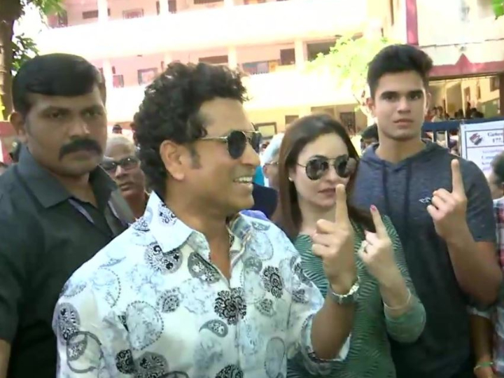 Maharashtra Elections 2019: Sachin Tendulkar Casts His Vote In Mumbai With Family
