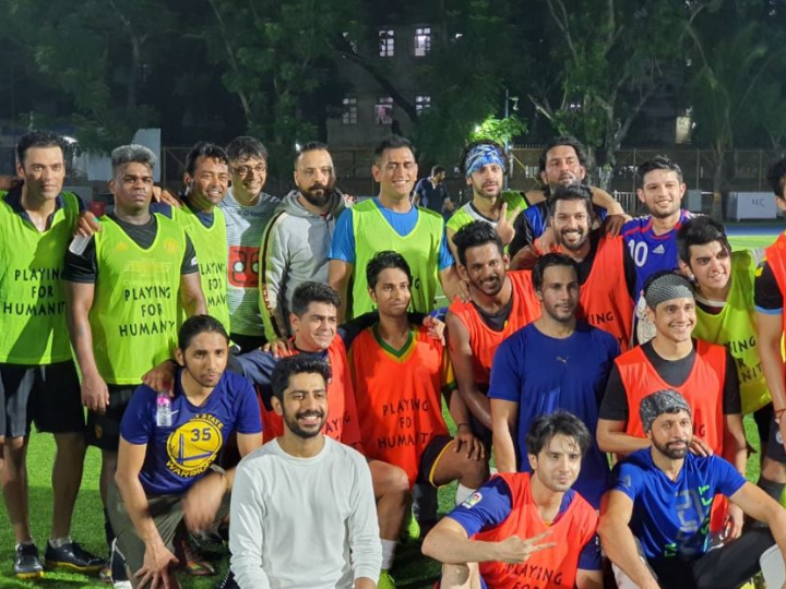 ms dhoni paes play charity football match in mumbai MS Dhoni, Paes Play Charity Football Match In Mumbai