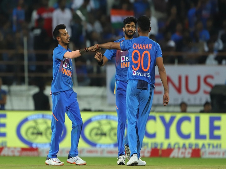 chahal eclipses bumrahs record to become fastest indian bowler to scalp 50 t20i wickets Chahal Eclipses Bumrah's Record To Become Fastest Indian Bowler To Scalp 50 T20I wickets