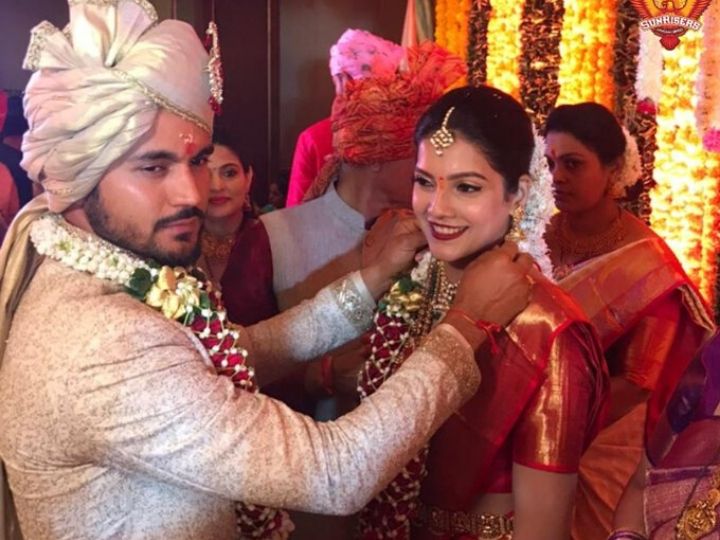 manish pandey ties knot with actress ashrita shetty Manish Pandey Ties Knot With Actress Ashrita Shetty