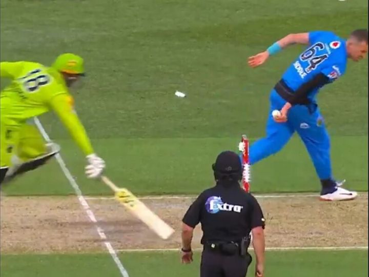 WATCH: Peter Siddle Pulls Off A Stunning Blinder Run Out To Dismiss Khawaja