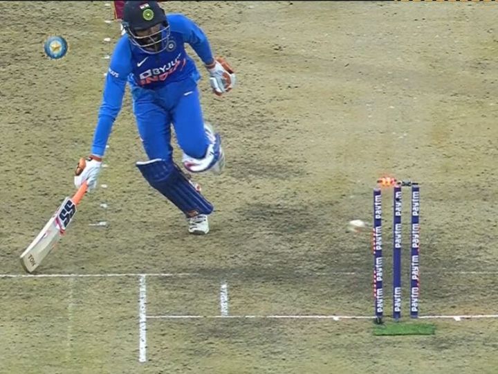 WATCH: Ravindra Jadeja's Controversial Run-Out Leaves Virat Kohli Fuming