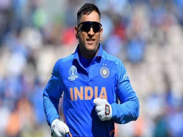 Gavaskar Questions Dhoni's Long Term Absence From Indian Team