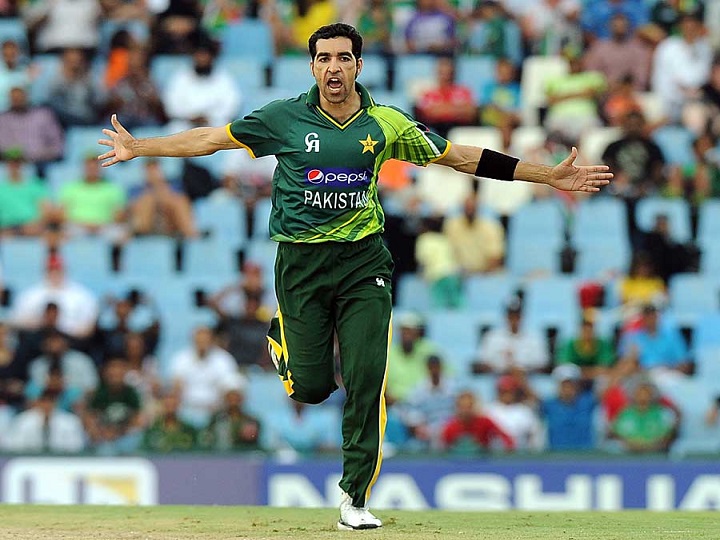Umar Gul Honoured By PCB For 2009 World T20 Heroics Umar Gul Honoured By PCB For 2009 World T20 Heroics