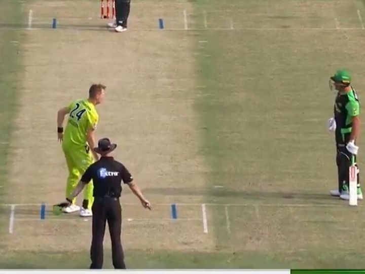 WATCH: Chris Morris Tries To Mankad Marcus Stoinis In BBL Game
