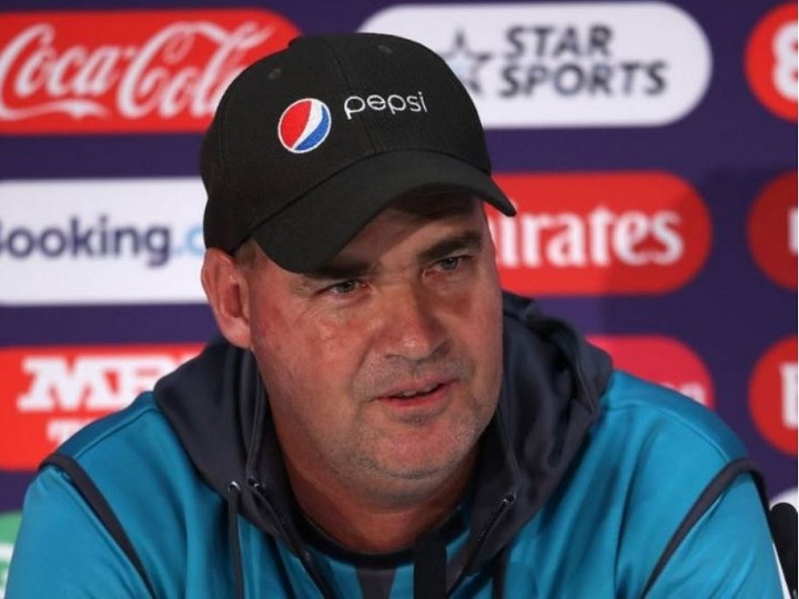 पाकिस्तानचे प्रशिक्षक म्हणतात, टीम इंडियाविरुद्धच्या पराभवानंतर आत्महत्या करावीशी वाटत होती