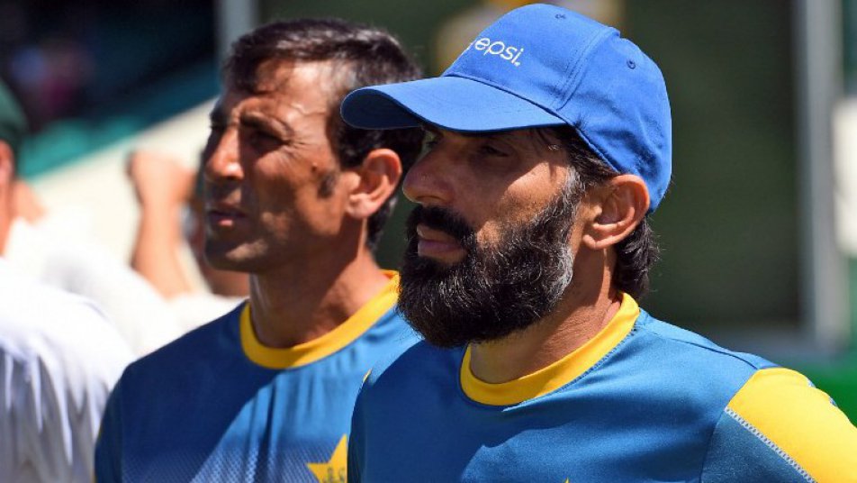 डीन जोन्स को बर्खास्त करने के बाद पीएसएल में इस्लामाबाद युनाइटेड के कोच बने मिस्बाह