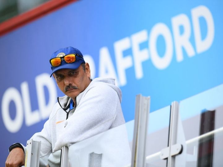 ravi shastri will have to be reappointed if cac found guilty of conflict of interest report रवि शास्त्री को कोच पद के लिए चुनने वाली CAC को नोटिस, एक बार फिर हो सकता है कोच का चयन