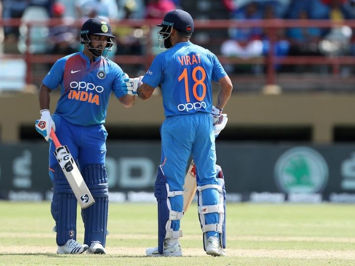 rishabh pant not able to succeed at no 4 should bat at 5 or 6 vvs laxman नंबर चार पर ऋषभ पंत के लगातार असफलता से निराश हुए वीवीएस लक्ष्मण