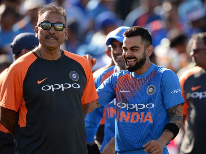 team india head coach ravi shastris astronomical salary revealed report टीम इंडिया के हेड कोच रवि शास्त्री की सैलरी का हुआ खुलासा, 1 साल में अब कमाएंगे 10 करोड़ रूपये