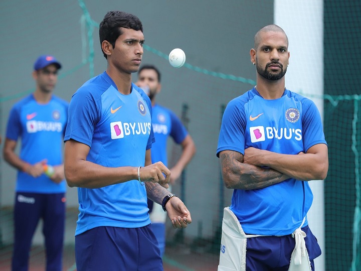 india jersey with new sponsor logo unveiled in dharamsala भारतीय क्रिकेट टीम की नई जर्सी का किट हुआ लॉन्च, OPPO की जगह दिखा Byju's का लोगो