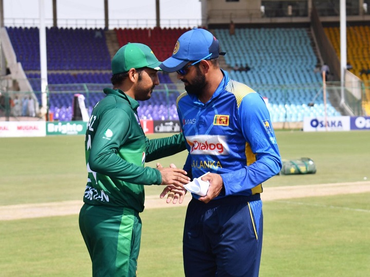 Pakistan vs Sri Lanka 2nd ODI: पाकिस्तान ने जीता टॉस, टीम पहले कर रही है बल्लेबाजी Pakistan vs Sri Lanka 2nd ODI: पाकिस्तान ने जीता टॉस, टीम पहले कर रही है बल्लेबाजी