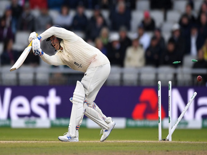 england vs australia 4th ashes test day 3 eng in danger of conceding follow on Eng vs Aus, Ashes Test Day 3: ऑस्ट्रेलियाई अटैक के सामने बिखर गया इंग्लैंड का टॉप ऑर्डर, 200 पर गंवाए 5 विकेट