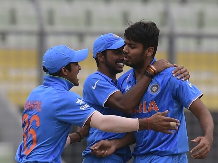 Duleep Trophy: आवेश खान के ऑलराउंड प्रदर्शन से इंडिया रेड ने इंडिया ग्रीन पर कसा शिकंजा