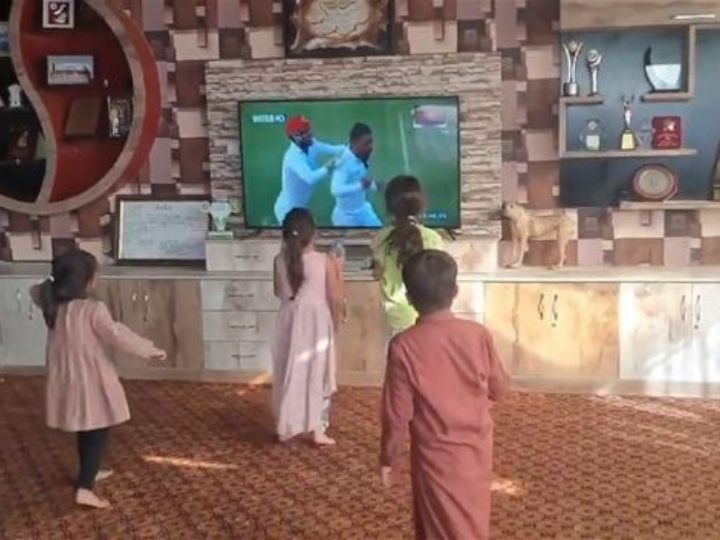 WATCH: अफगानिस्तान टीम की जीत की खुशी मनाते बच्चों का वीडियो वायरल