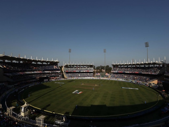 1500 tickets sold for the third india south africa game to be played at ranchis 39000 capacity stadium टेस्ट क्रिकेट का बुरा हाल, 39,000 लोगों की क्षमता वाले रांची स्टेडियम में भारत- अफ्रीका मैच के लिए बिके सिर्फ 1500 टिकट