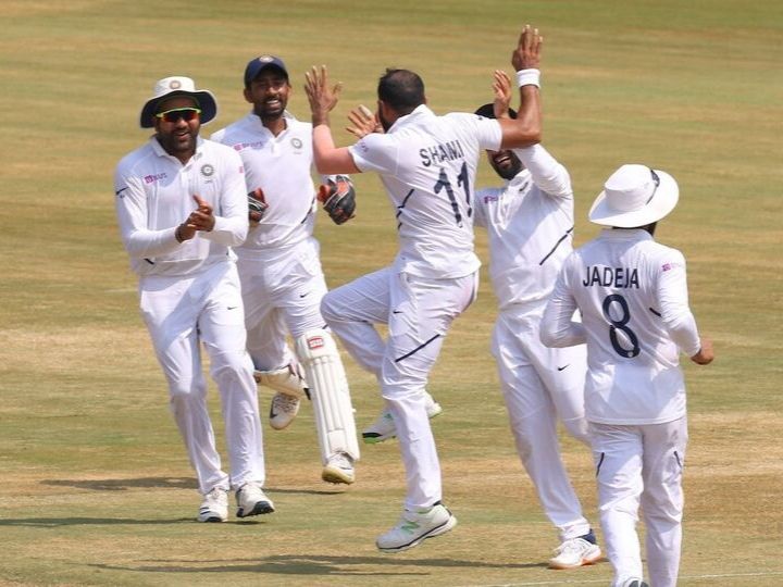 ind vs sa mohammed shami and jadeja were the stars of that session with three wickets apiece LUNCH 1st Test IND vs SA: लंच तक मजबूत स्थिति में पहुंचा भारत, जीत से 2 विकेट दूर