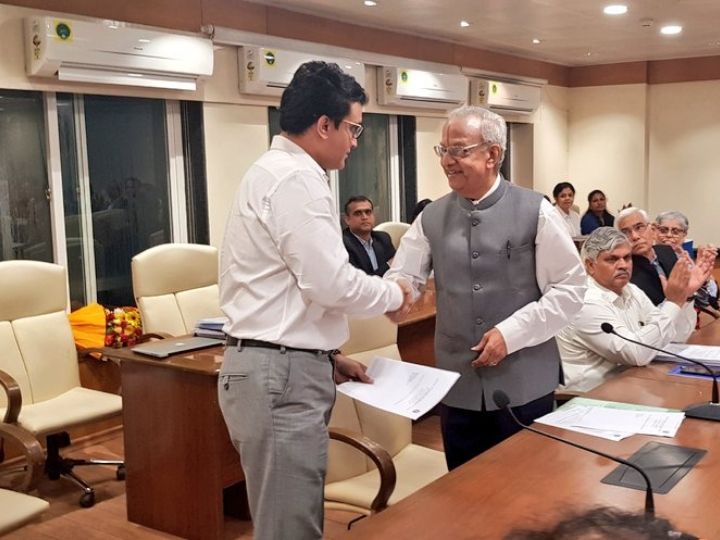 39वें BCCI अध्यक्ष के तौर पर पूर्व कप्तान सौरव गांगुली ने संभाला कार्यभार