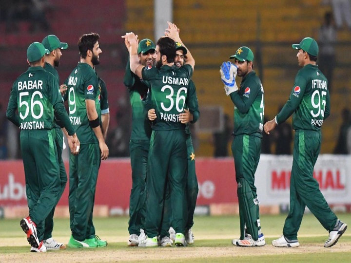 PAK vs SL: बाबर आजम के शतक और उस्मान शेनवारी की शानदार गेंदबाजी से दूसरे वनडे में पाकिस्तान ने श्रीलंका को 67 रन से हराया