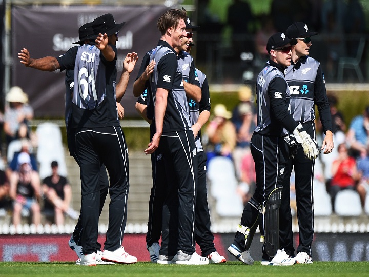 england loss as new zealand takes 2 1 lead in the series न्यूजीलैंड ने तीसरे टी20 में इंग्लैंड को दी 14 रनों से मात, सीरीज में ली 2-1 की बढ़त
