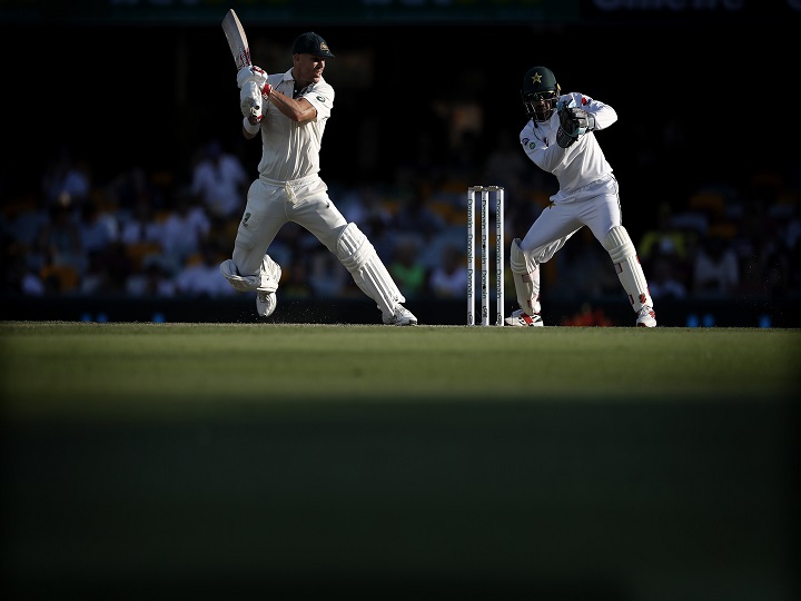 PAK vs AUS: वॉर्नर के शतक की बदौलत ऑस्ट्रेलिया को मिली 72 रनों की बढ़त