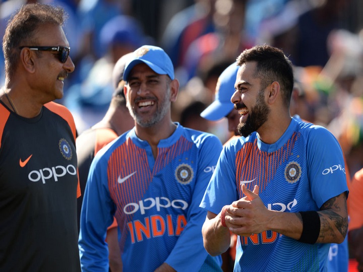 ravi shastri indian cricket team coach speaks about dhoni return in international cricket धोनी की वापसी पर रवि शास्त्री ने कहा- आईपीएल के बाद साफ होगी तस्वीर