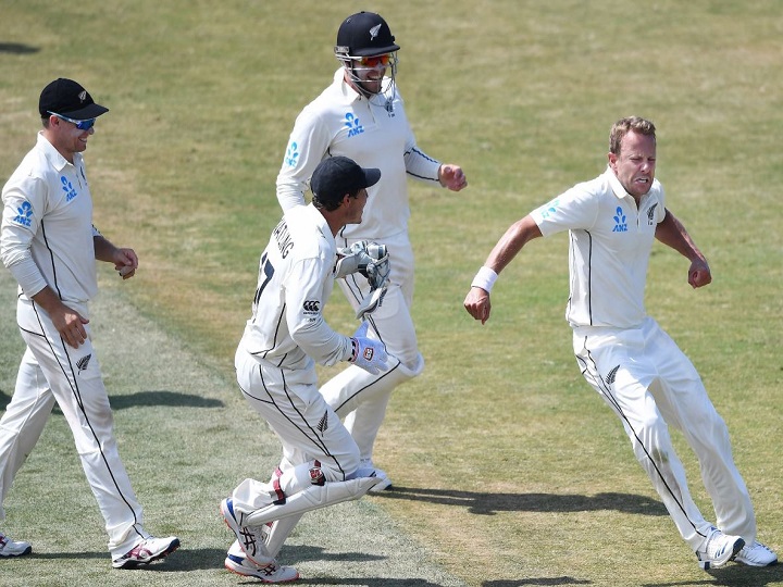 new zealand beat england in first test take lead of 1 0 in the series ENG Vs NZ: न्यूजीलैंड ने इंग्लैंड को पारी और 65 रन से हराया, सीरीज में 1-0 की बढ़त बनाई