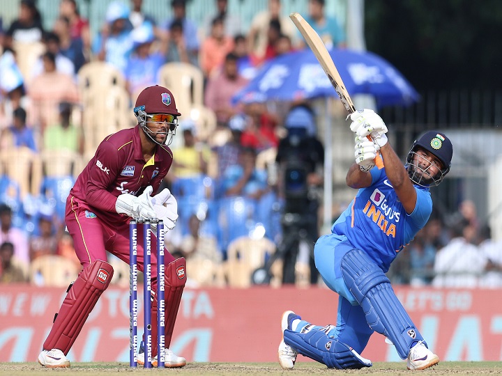 india vs west indies nothing like natural game rishabh pant speaks after maiden half century 'स्वाभाविक खेल जैसा कुछ नहीं होता, दर्शकों का समर्थन और अच्छा खेलने के लिए प्रेरित करता है': पंत