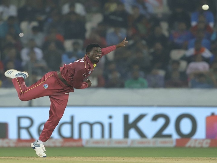 IND  vs WI: लेग स्पिनर हेडन वॉल्श ने दिया जवाब, 'मेरे पिता कोर्टनी वॉल्श नहीं हैं'