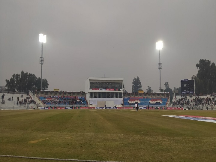 पाकिस्तान और श्रीलंका के बीच हो रहे पहले टेस्ट का चौथा दिन बारिश के नाम, नहीं फेंकी जा सकी एक भी गेंद