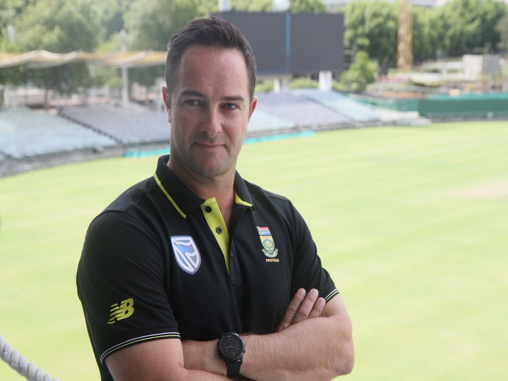 beware a wounded buffalo south africa head coach mark boucher warns england दक्षिण अफ्रीका क्रिकेट टीम के कोच बने मार्क बाउचर, आते ही इंग्लैंड टीम को दे दी चेतावनी