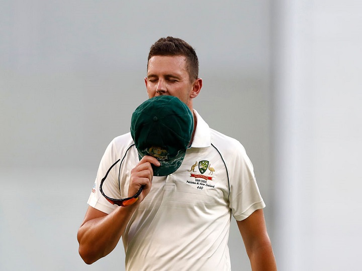 hamstring strain rules josh hazlewood out of perth test हैमस्ट्रिंग में लगी चोट, ऑस्ट्रेलिया के तेज गेंदबाज जोस हेजलवुड पर्थ टेस्ट से हुए बाहर