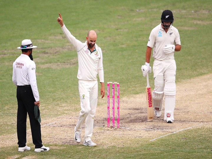 nathan lyon takes fifer as australia dominate new zealand in sydney सिडनी में नाथन लॉयन ने लिए पूरे 5 विकेट, हार के करीब न्यूजीलैंड