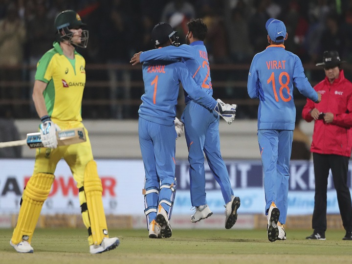 indian team last 10 overs was the reason behind the win बिना जोखिम की बल्लेबाज़ी और आख़िरी दस ओवर का विस्फोट बना जीत का मंत्र
