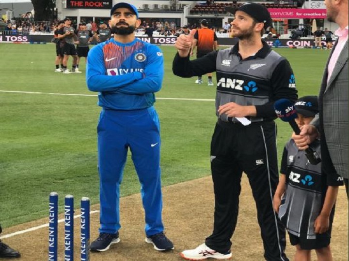 ind vs nz 4th t20 new zealand won the toss elected to bowl first here are the changes IND vs NZ 4th T20: न्यूजीलैंड ने टॉस जीतकर लिया गेंदबाजी का फैसला, शमी, सैनी और जडेजा को दिया गया आराम