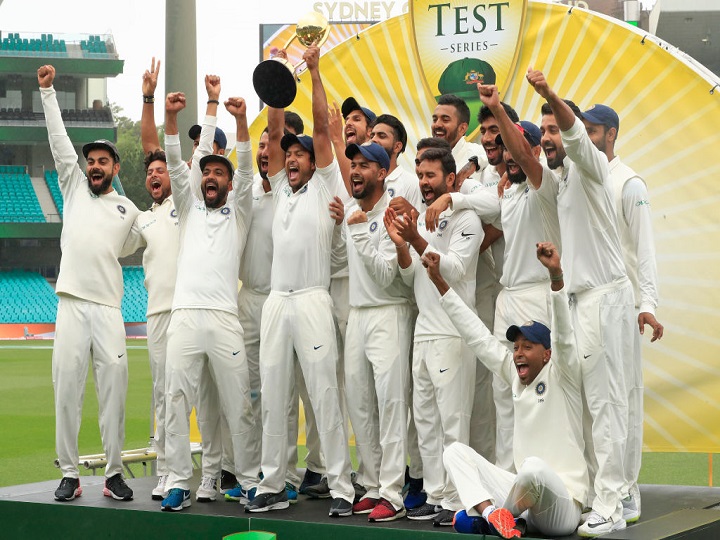 भारतीय टीम को मिला टेस्ट टीम ऑफ द ईयर अवार्ड भारतीय टीम को मिला टेस्ट टीम ऑफ द ईयर अवार्ड