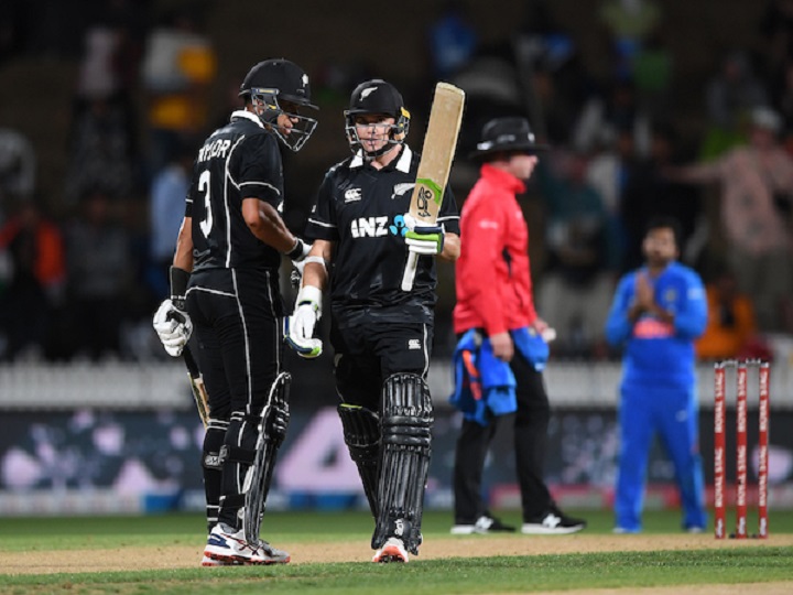 ind vs nz 1st odi indian bowlers fails to take wickets newzealand taylor shines as newzealand beat india by 4 wickets IND vs NZ 1st ODI: न्यूजीलैंड की बल्लेबाजी के आगे फेल हुए भारतीय गेंदबाज, अकेले दम पर टेलर ने दिलाई 4 विकेट से जीत