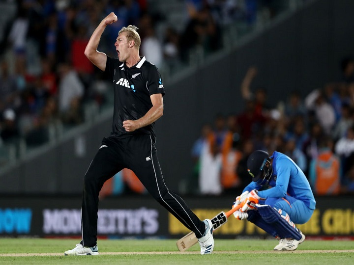 IND vs NZ 2nd ODI: न्यूजीलैंड के गेंदबाजों के आगे पस्त हुए भारतीय बल्लेबाज, ब्लैक कैप्स ने 22 रन से मैच और सीरीज जीता