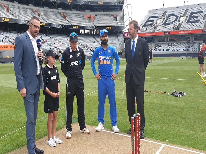 IND vs NZ 2nd ODI: टीम इंडिया ने टॉस जीतकर चुनी गेंदबाजी, भारतीय टीम अगर मैच हारी तो न्यूजीलैंड जीत जाएगा सीरीज