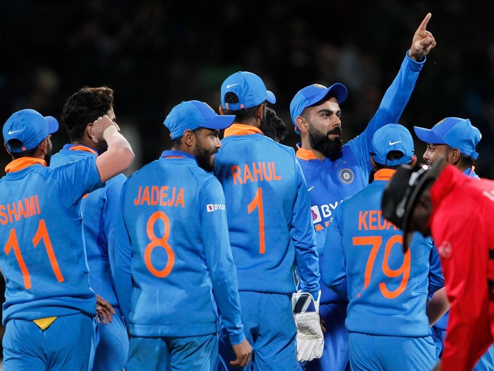 indian fielding coach believes team fielding is not up to mark in recent series IND Vs NZ:  कोच श्रीधर ने माना- पहले वनडे में औसत रही है इंडिया की फील्डिंग